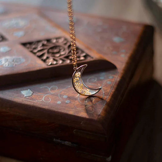 Flower and Resin Celestial Moon Necklace