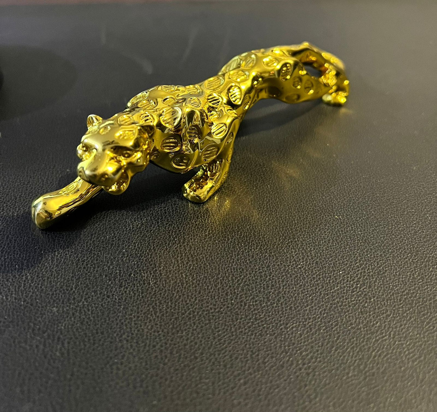 Golden Creative Cheetah Figurine Art Crafts Sculpture for Decor