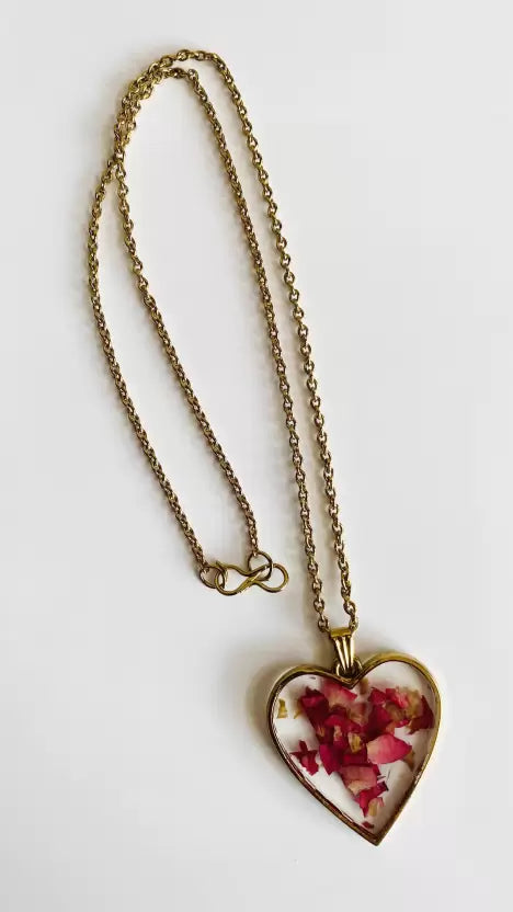 Red heart necklace