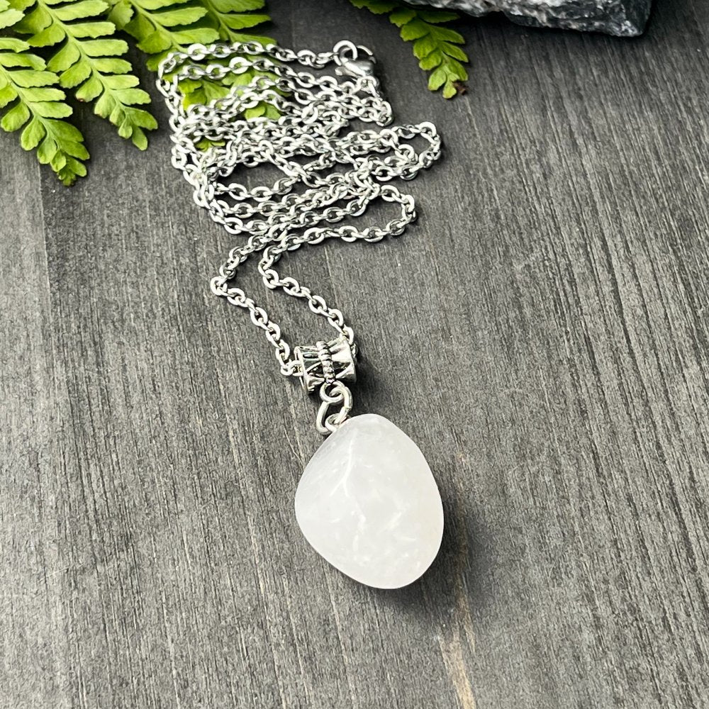 Quartz Natural Cut Gemstone Necklace