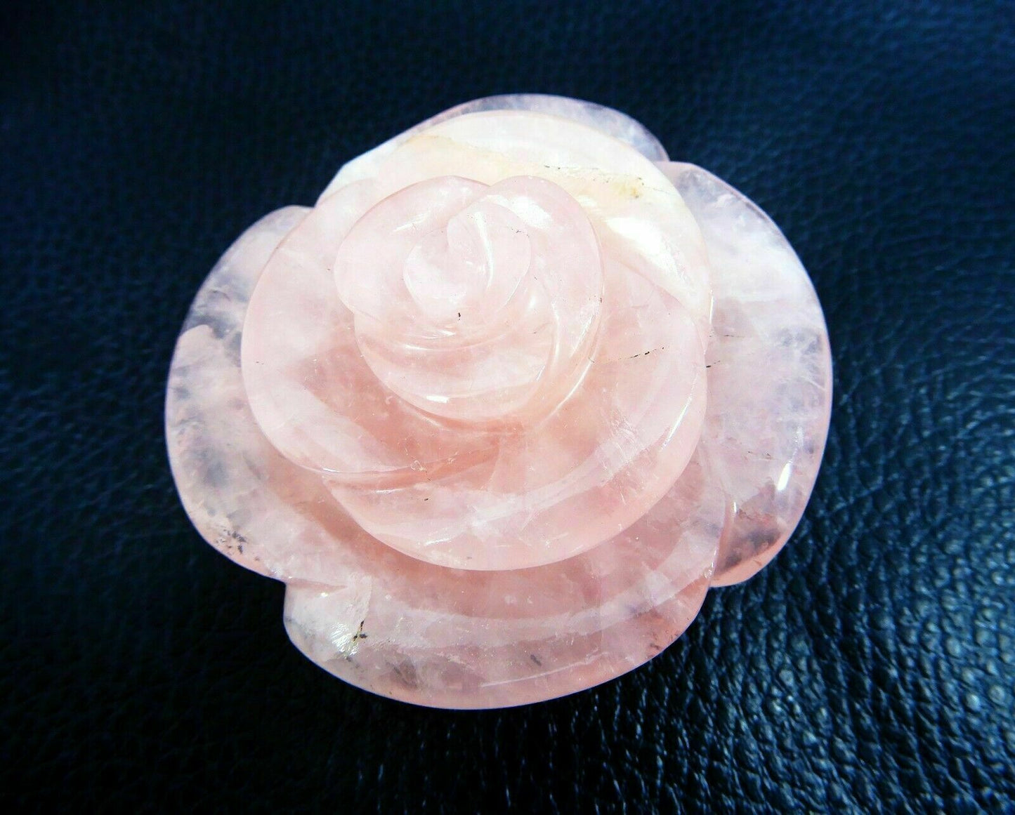 Rose Quartz Rose Showpiece