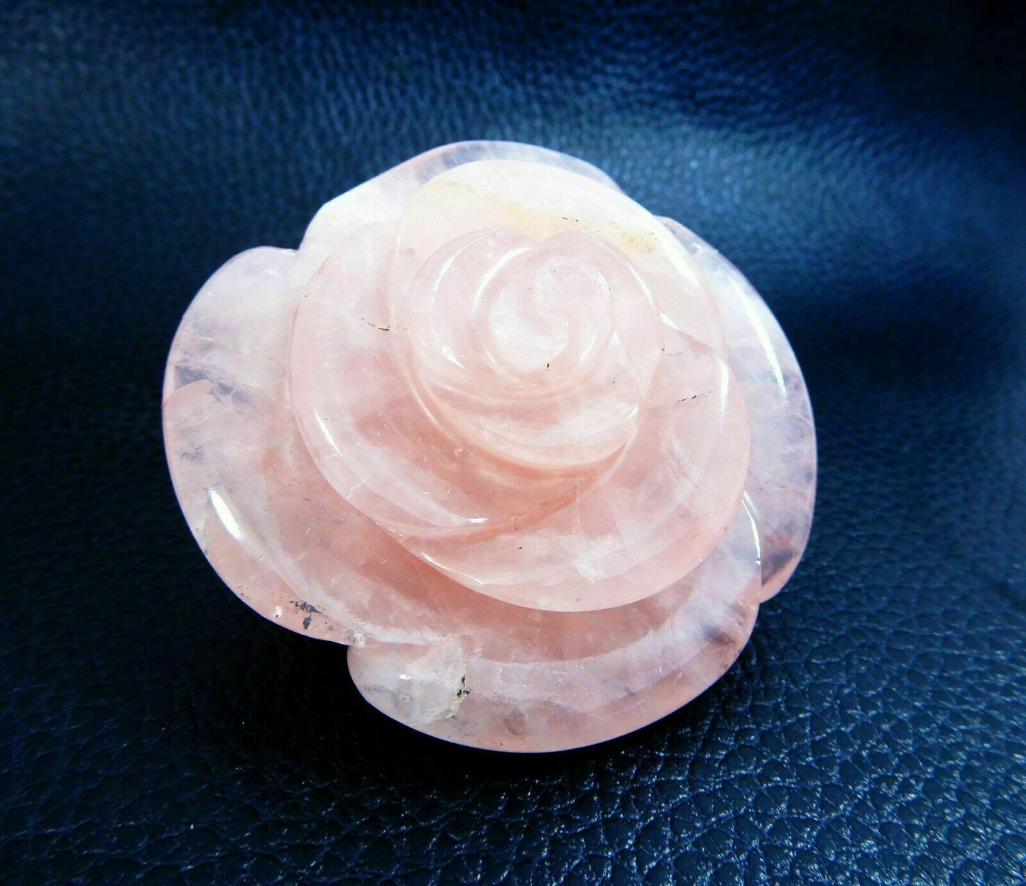 Rose Quartz Rose Showpiece