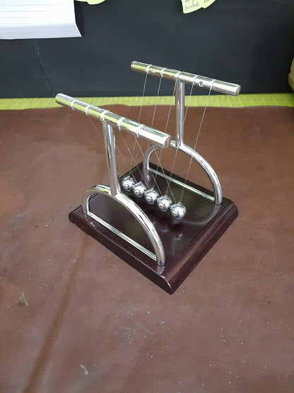 Balance Ball Physics Science Pendulum Toy